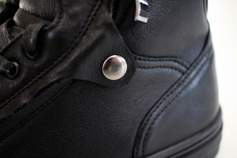 WINTER BOOTS ( БОТИНКИ ) Кожанные ботинки на натуральной шерсти с двумя замками М черный кожа 10-3631001-ш Balance